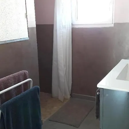 Cote Indigo - 7 Personnes, 3 Chambres, 3 Terrasses - A 150 De La Villa *