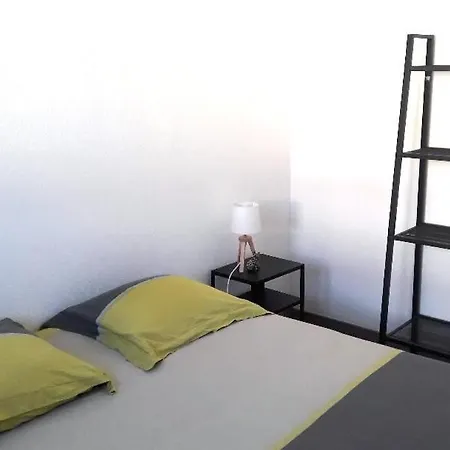 Cote Indigo - 7 Personnes, 3 Chambres, 3 Terrasses - A 150 De La Villa *